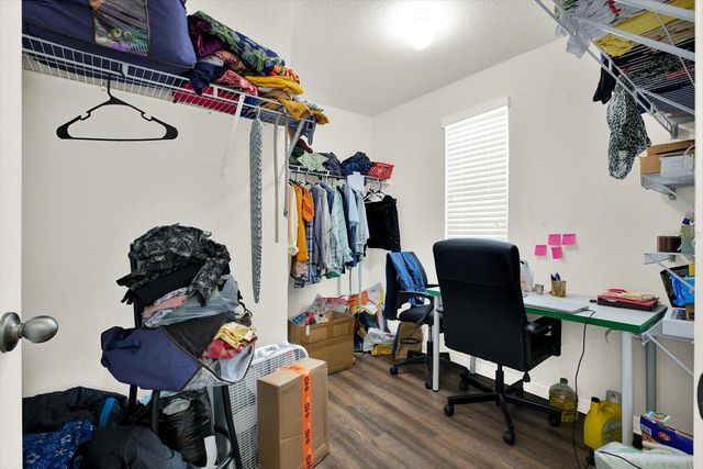 10219 HAWK STORM AVENUE, Tampa, FL 33610