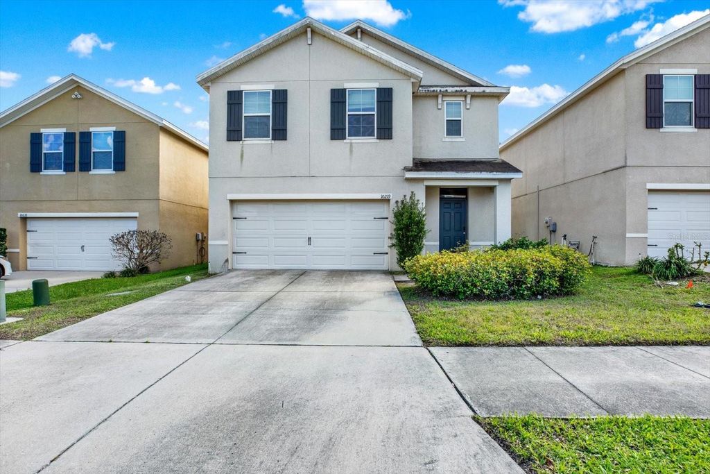 Image 2 of property listing at 10219 HAWK STORM AVENUE, Tampa, FL 33610