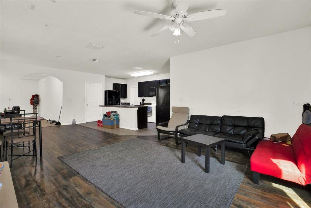 Image 12 of property listing at 10219 HAWK STORM AVENUE, Tampa, FL 33610