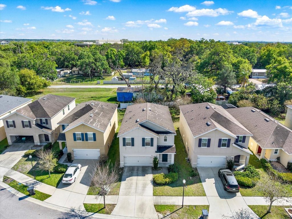Image 28 of property listing at 10219 HAWK STORM AVENUE, Tampa, FL 33610