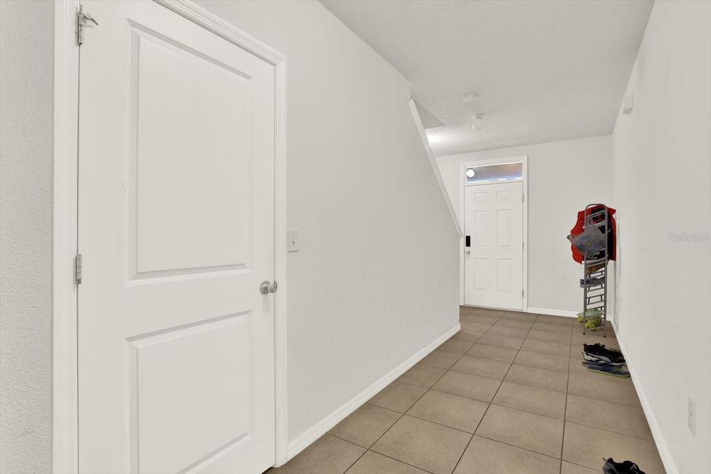 Image 4 of property listing at 10219 HAWK STORM AVENUE, Tampa, FL 33610