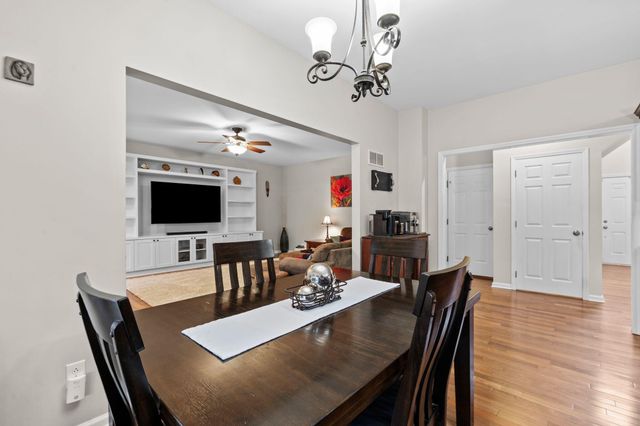 2209 Burns Court, Lexington, KY 40513