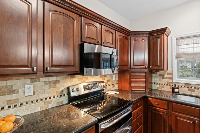 2209 Burns Court, Lexington, KY 40513