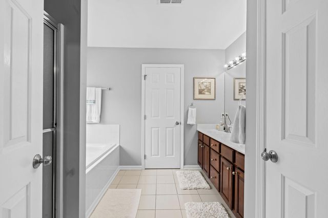 2209 Burns Court, Lexington, KY 40513