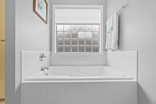 2209 Burns Court, Lexington, KY 40513