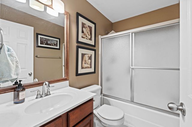 2209 Burns Court, Lexington, KY 40513