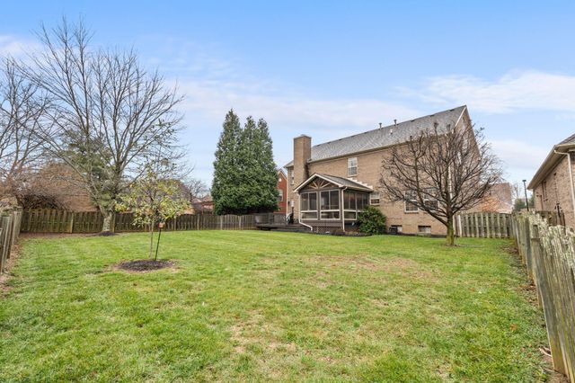 2209 Burns Court, Lexington, KY 40513