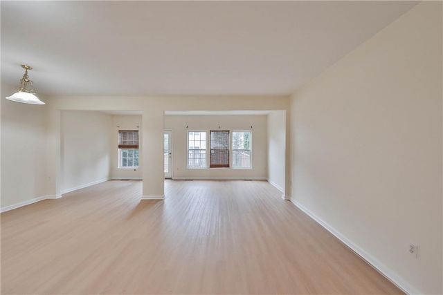 131 Knollwood, Williams Twp, PA 18042