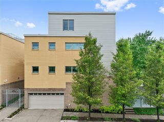 20 S 19th St 29, South Side, PA 15203