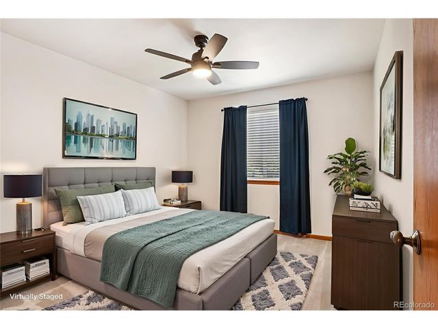 1752 Lindenmeier Cir, Loveland, CO 80538