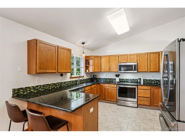 1752 Lindenmeier Cir, Loveland, CO 80538