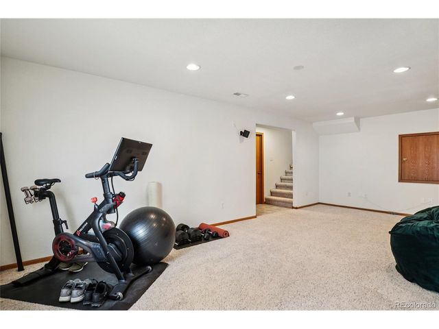 1752 Lindenmeier Cir, Loveland, CO 80538