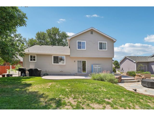 1752 Lindenmeier Cir, Loveland, CO 80538