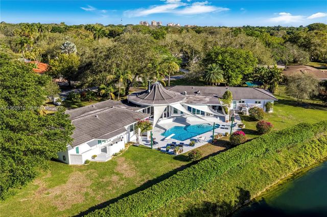 13300 SW 69th Ave, Pinecrest, FL 33156