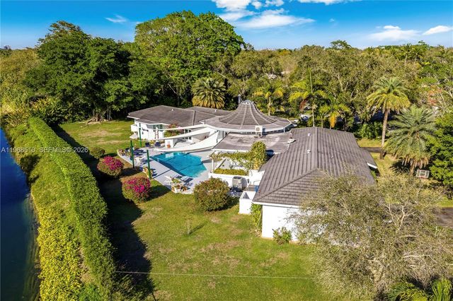 13300 SW 69th Ave, Pinecrest, FL 33156