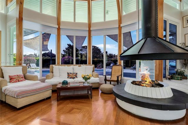 13300 SW 69th Ave, Pinecrest, FL 33156