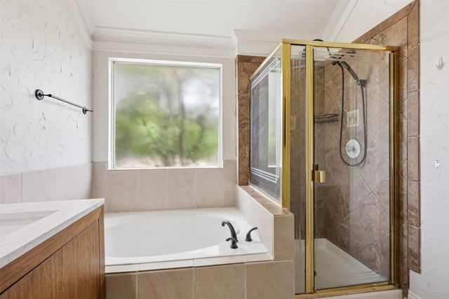 2801 Buena Vista Court, Carrollton, TX 75007