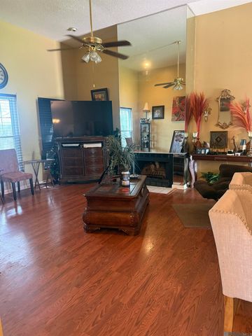 7617 Pennhill Dr, Baton Rouge, LA 70817
