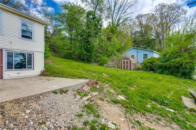 181 Portage Lakes Drive, Akron, OH 44319