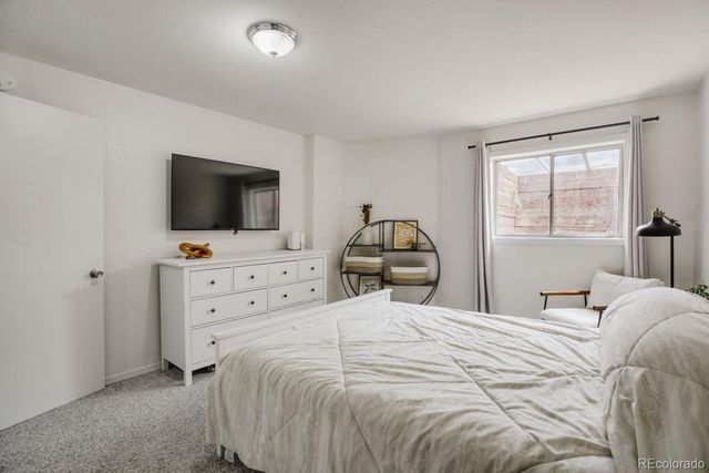 2155 Steele Street, Longmont, CO 80501