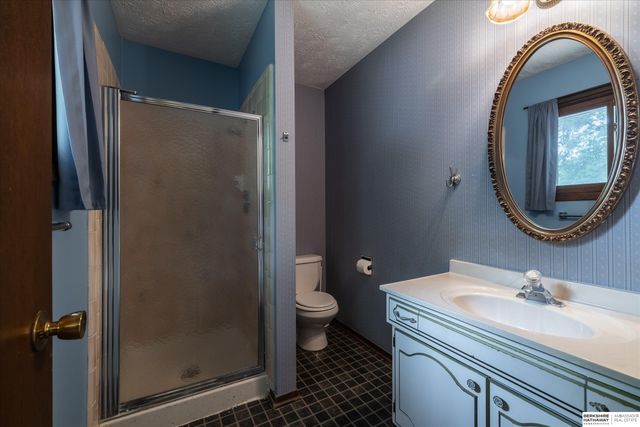 14724 Jefferson Circle, Omaha, NE 68137