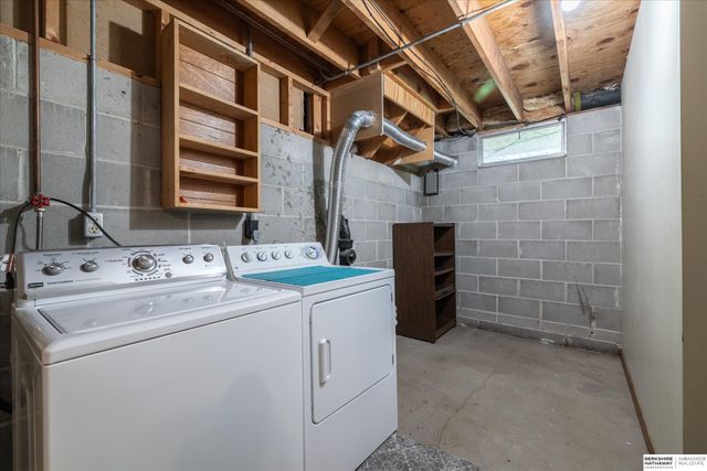 14724 Jefferson Circle, Omaha, NE 68137
