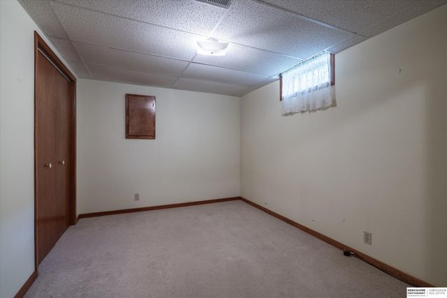14724 Jefferson Circle, Omaha, NE 68137