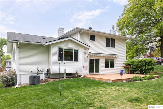 14724 Jefferson Circle, Omaha, NE 68137