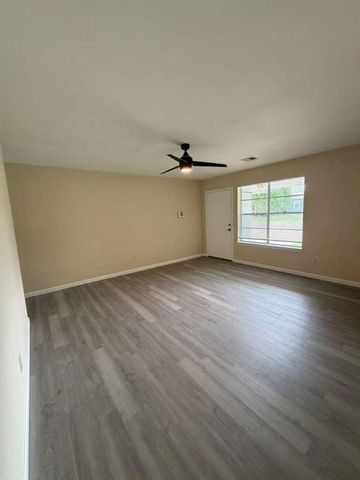 1335 NW 94th Street, Oklahoma City, OK 73114