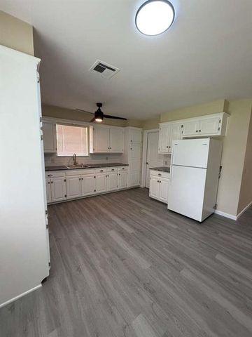 1335 NW 94th Street, Oklahoma City, OK 73114