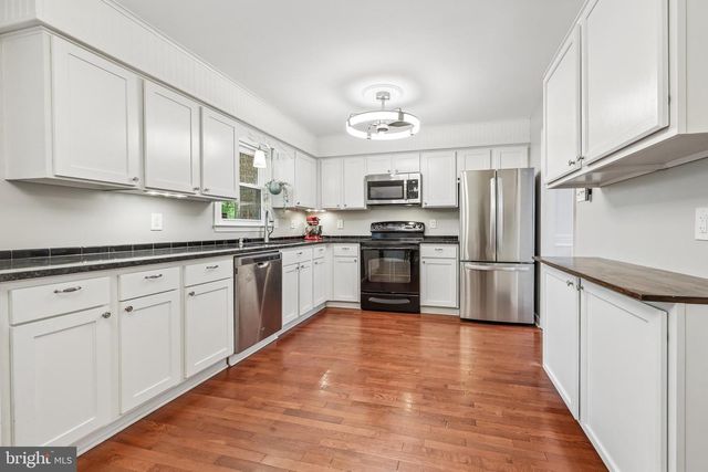 11358 CROMWELL CT, Woodbridge, VA 22192