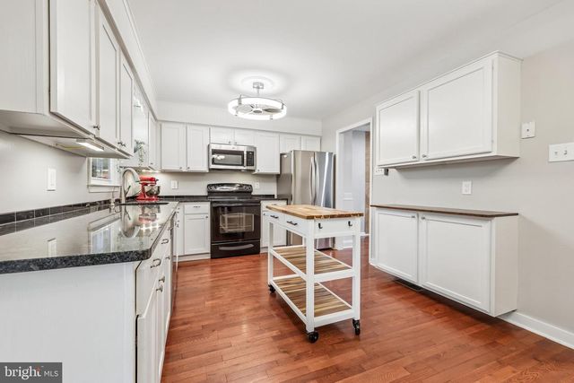 11358 CROMWELL CT, Woodbridge, VA 22192