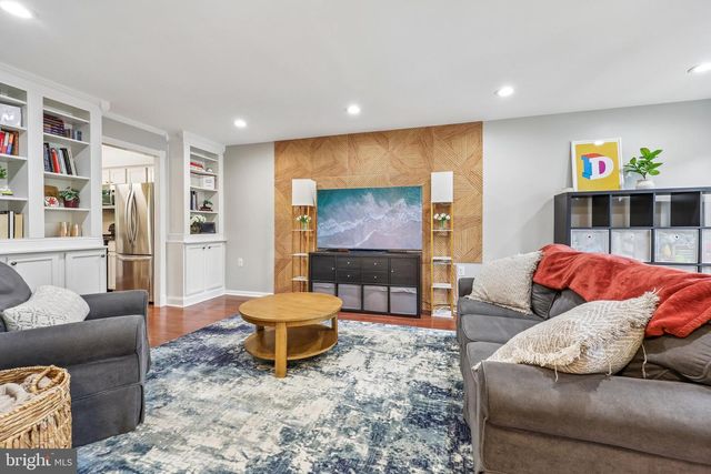 11358 CROMWELL CT, Woodbridge, VA 22192