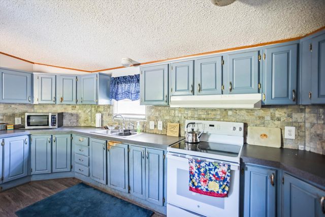 289 Beck Road, Williston, SC 29853