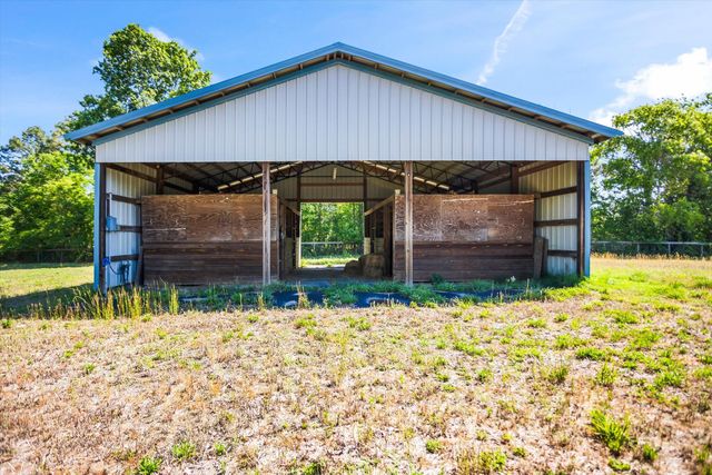 289 Beck Road, Williston, SC 29853