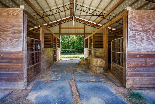 289 Beck Road, Williston, SC 29853