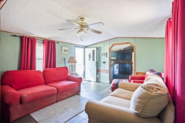 289 Beck Road, Williston, SC 29853