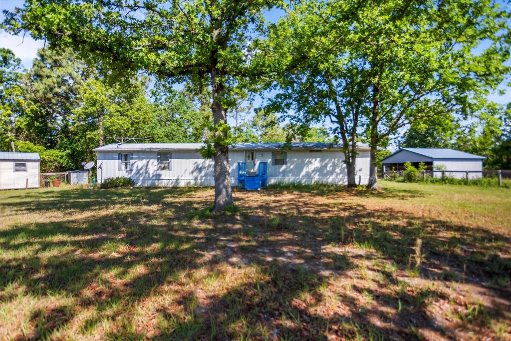 289 Beck Road, Williston, SC 29853