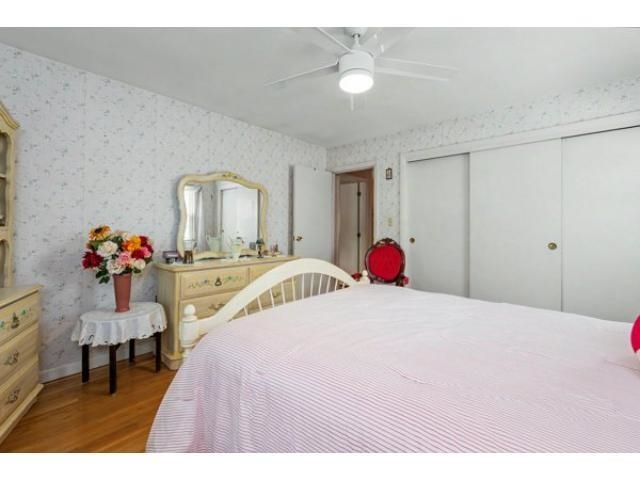 99 Myrtle Street, Manchester, NH 03104