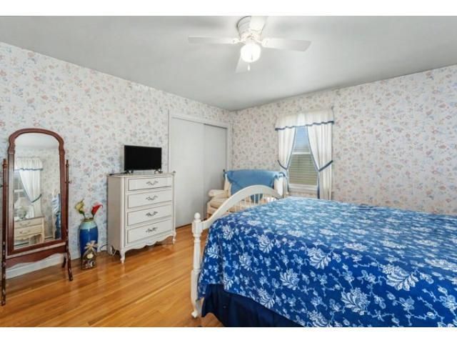 99 Myrtle Street, Manchester, NH 03104