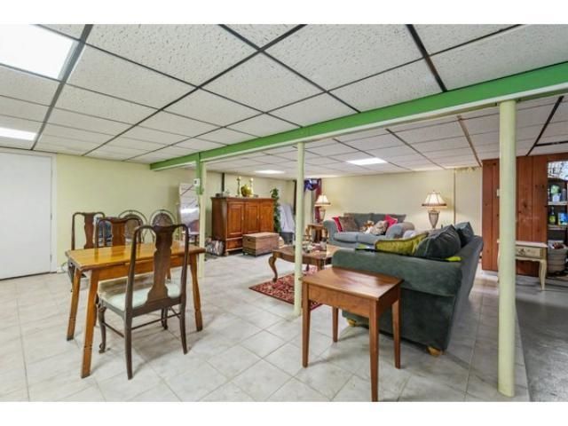 99 Myrtle Street, Manchester, NH 03104