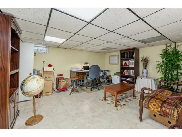 99 Myrtle Street, Manchester, NH 03104