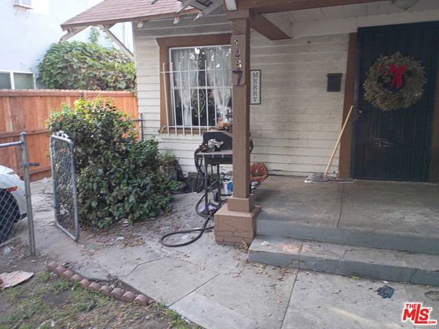 1457 E 56th Street, Los Angeles, CA 90011