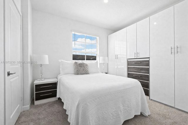 492 NE 4th Ln, Florida City, FL 33034