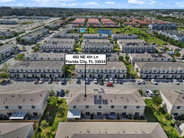 492 NE 4th Ln, Florida City, FL 33034