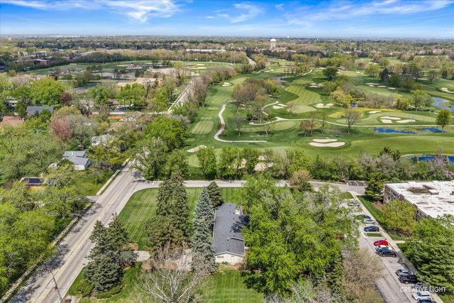 305 S Lambert Road, Glen Ellyn, IL 60137