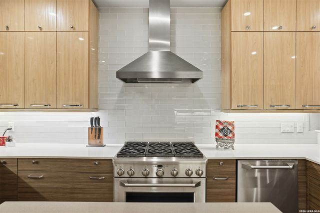 8633 Classic Oaks, San Antonio, TX 78255