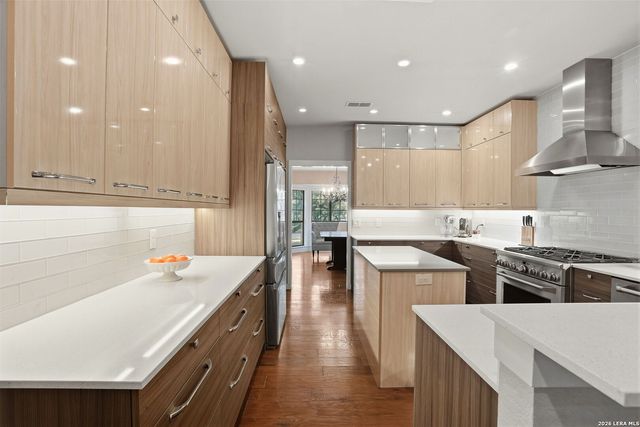 8633 Classic Oaks, San Antonio, TX 78255