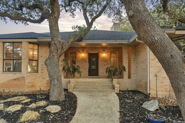 8633 Classic Oaks, San Antonio, TX 78255