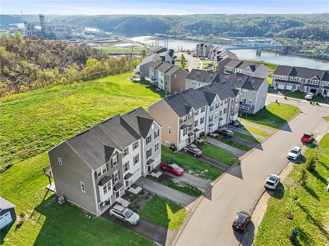 6003 Atlin Ln, Monaca, PA 15061